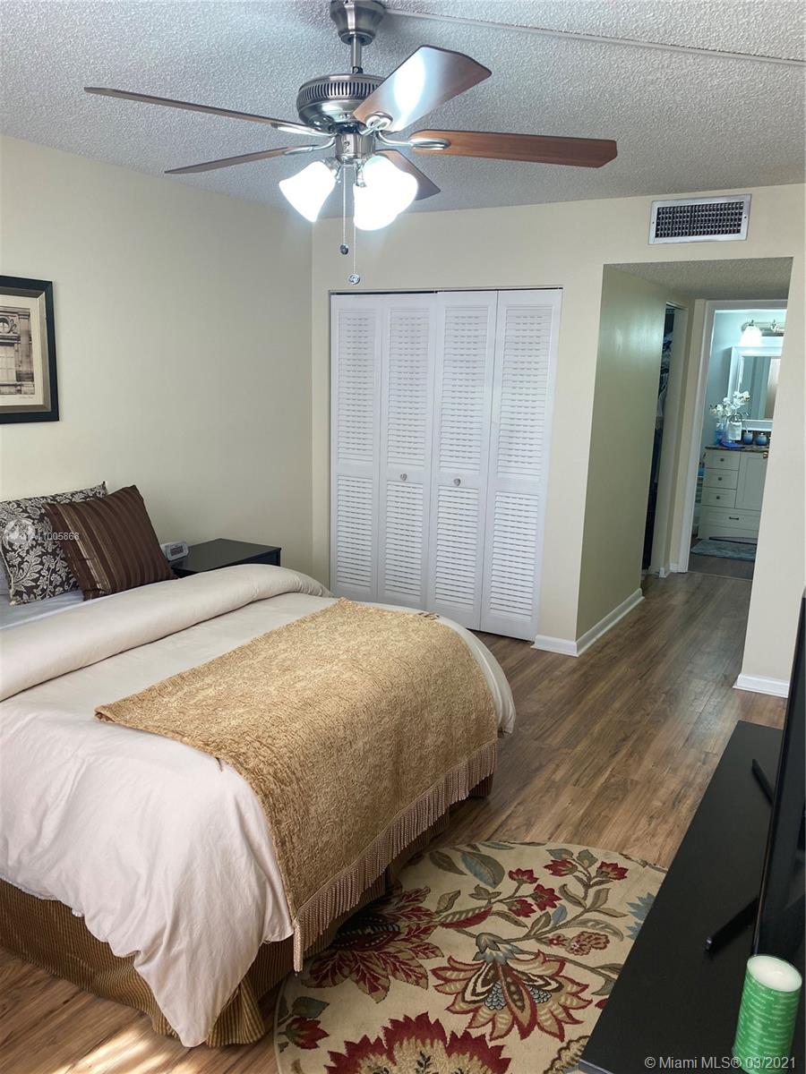 HOLIDAY SPRINGS VILLAGE 1 - Residential