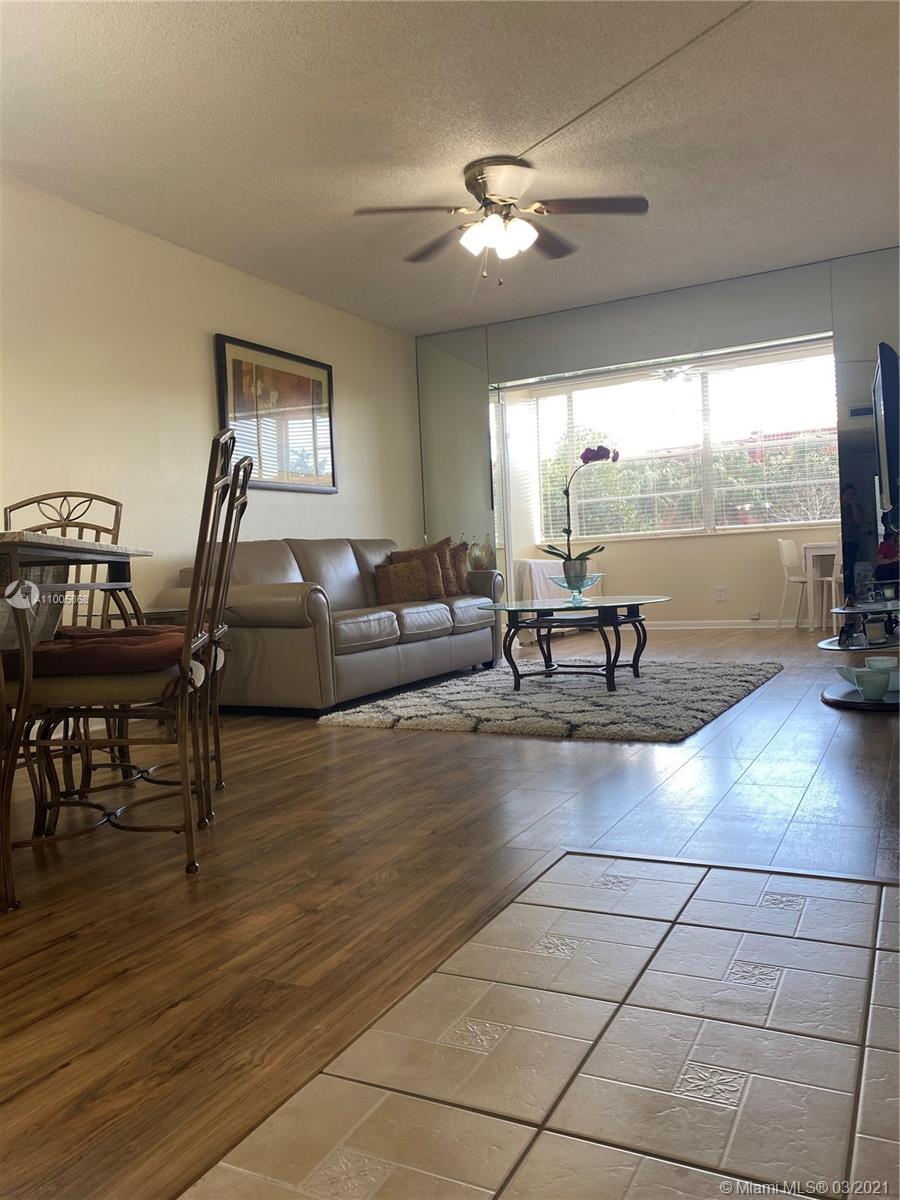 HOLIDAY SPRINGS VILLAGE 1 - Residential