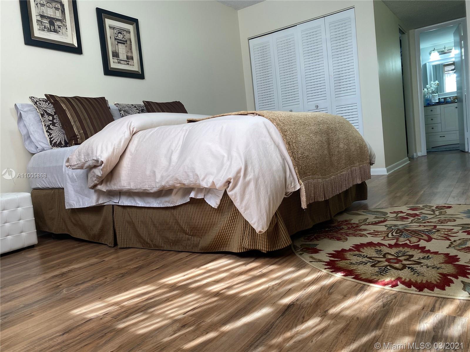 HOLIDAY SPRINGS VILLAGE 1 - Residential