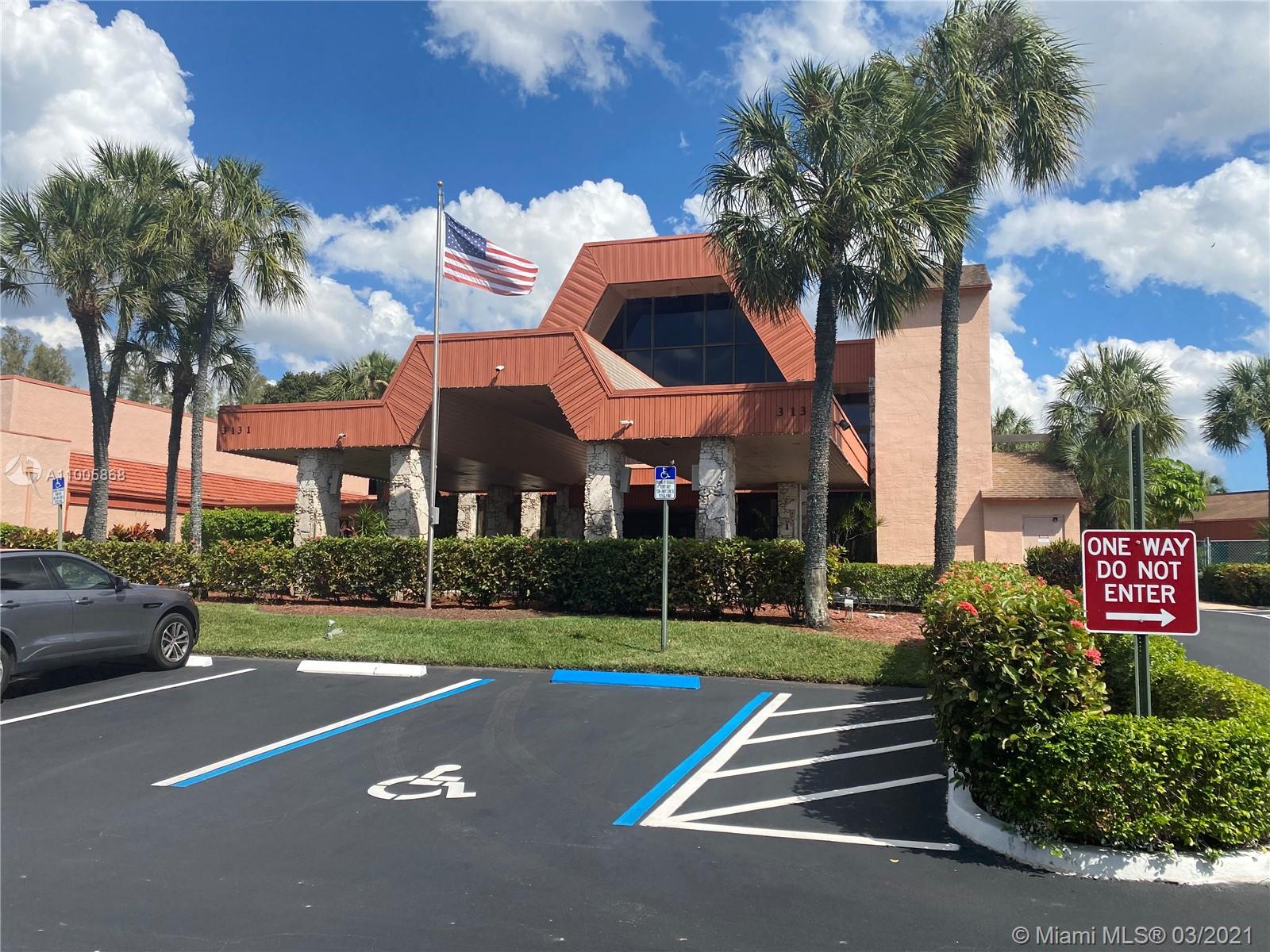 HOLIDAY SPRINGS VILLAGE 1 - Residential