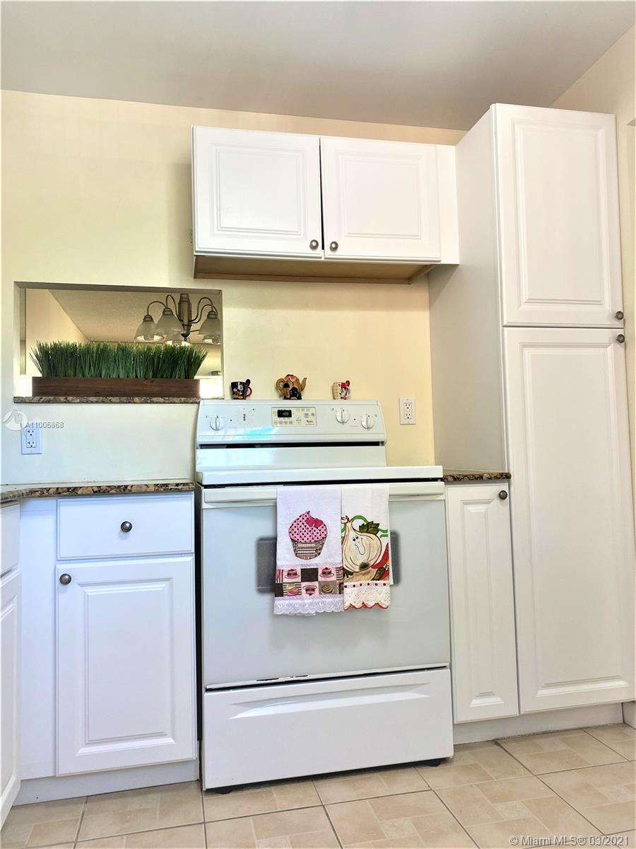 HOLIDAY SPRINGS VILLAGE 1 - Residential