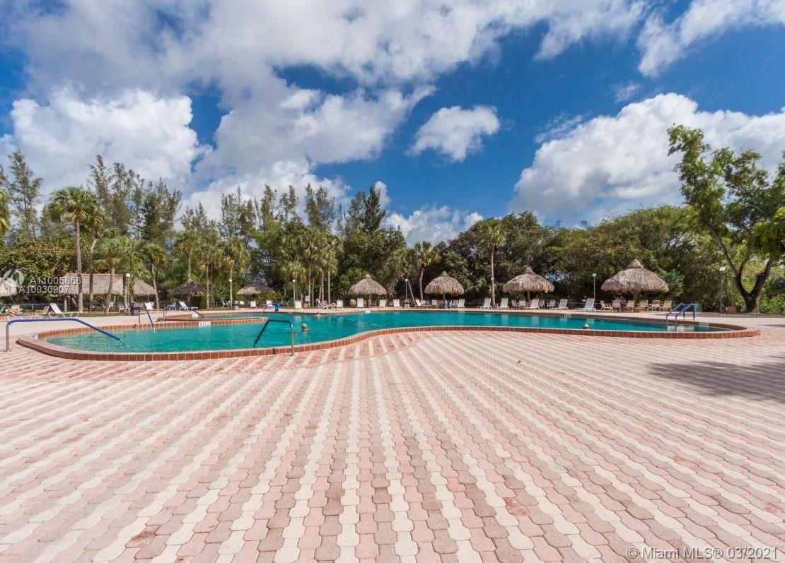 HOLIDAY SPRINGS VILLAGE 1 - Residential