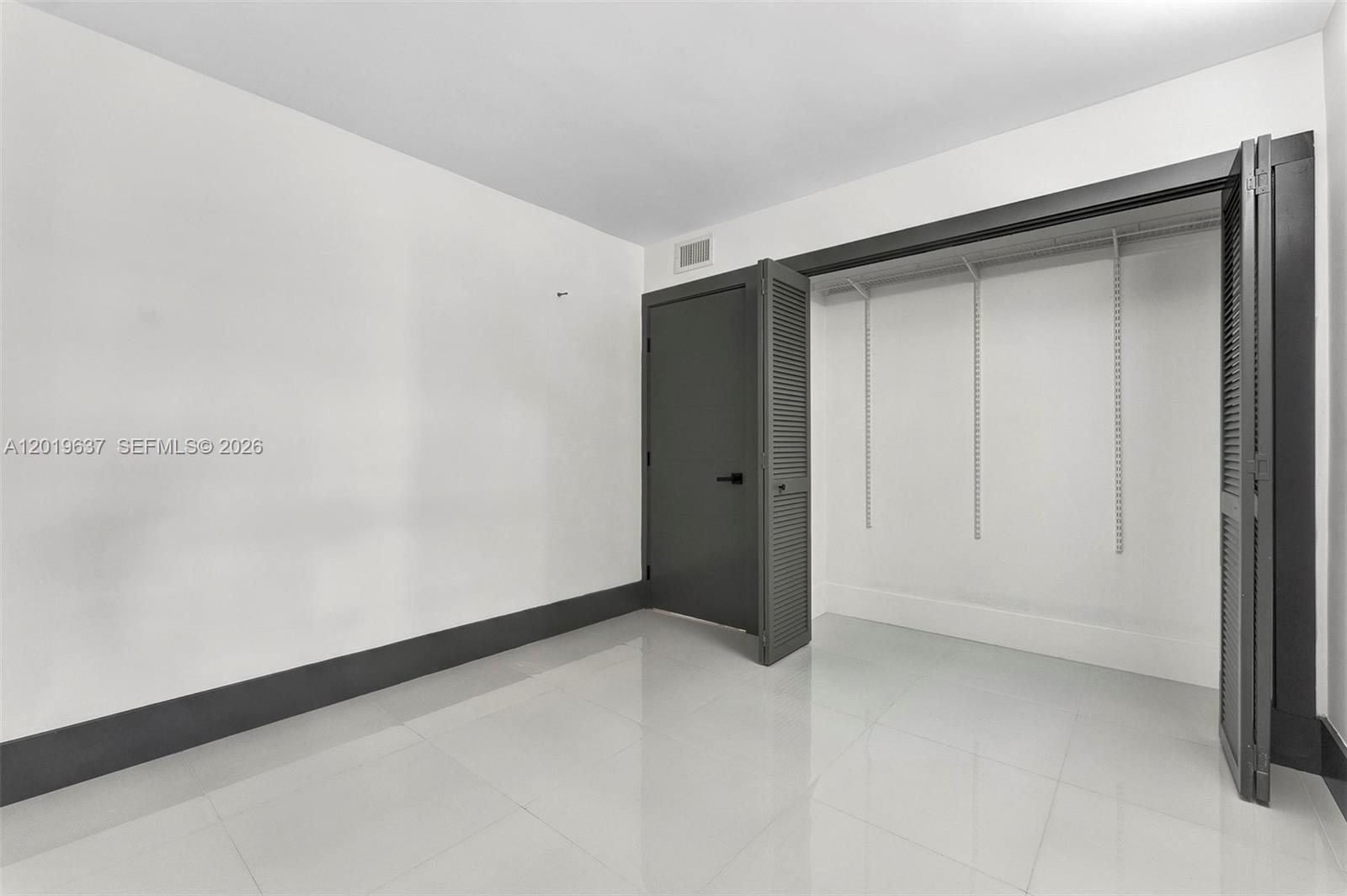VILLA DORADA CONDO NO 2 - Residential