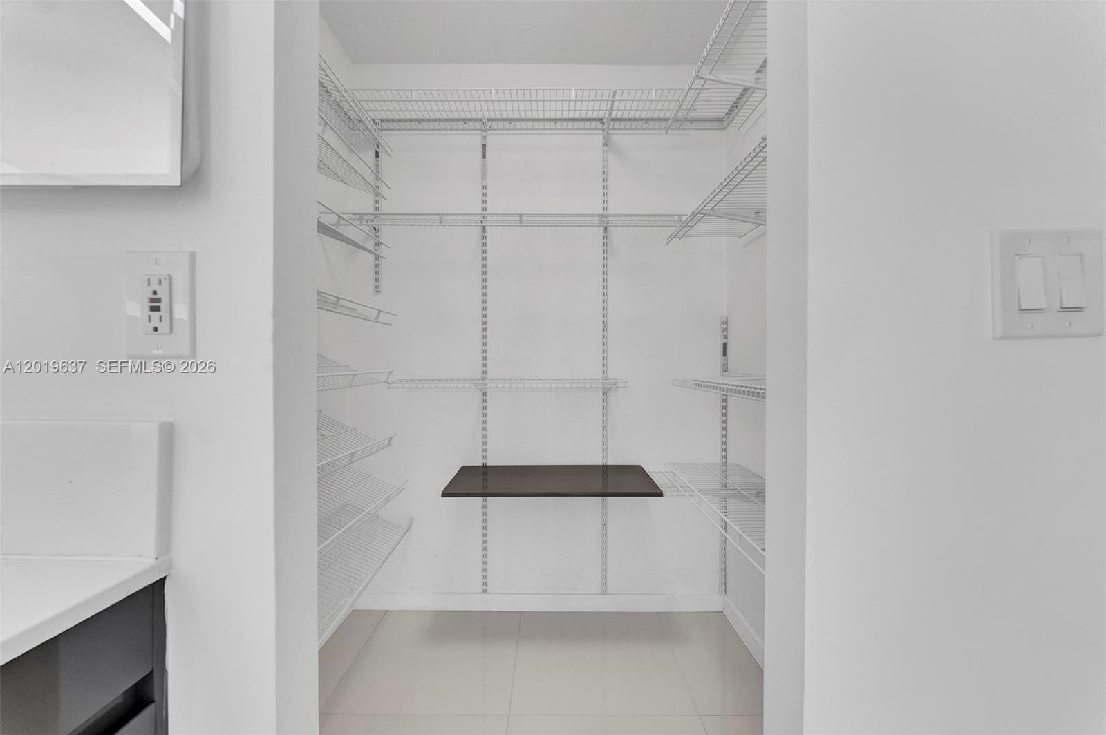 VILLA DORADA CONDO NO 2 - Residential