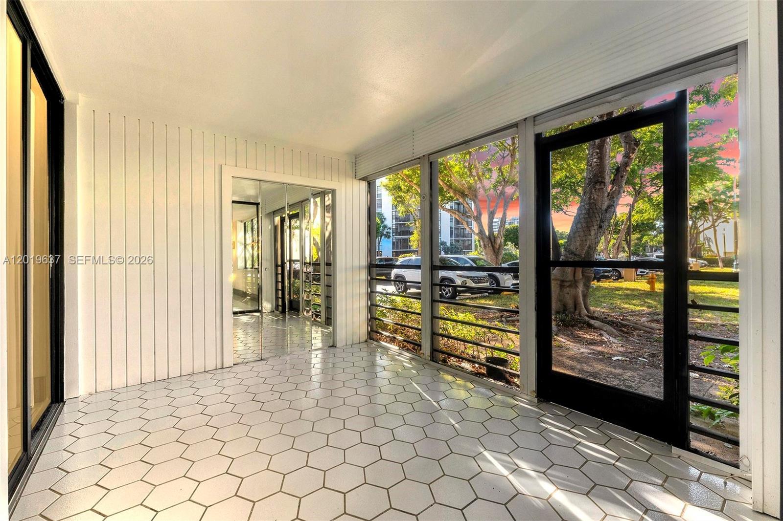 VILLA DORADA CONDO NO 2 - Residential