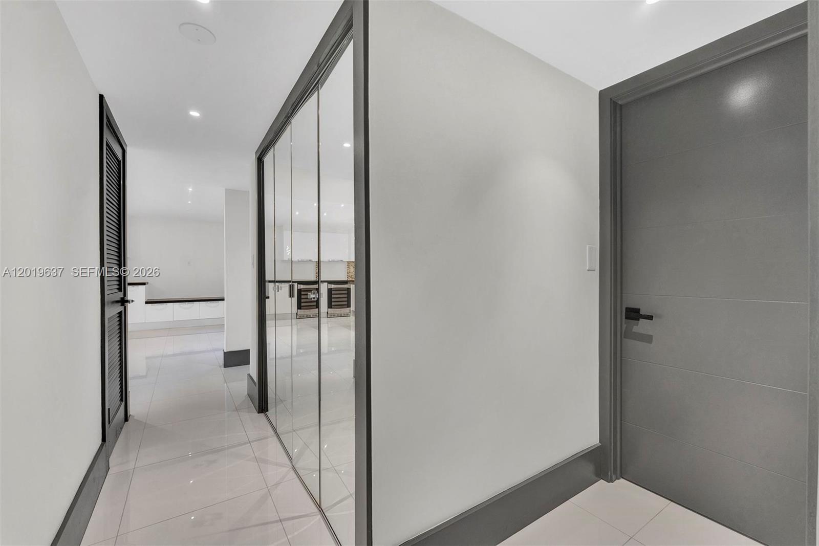 VILLA DORADA CONDO NO 2 - Residential