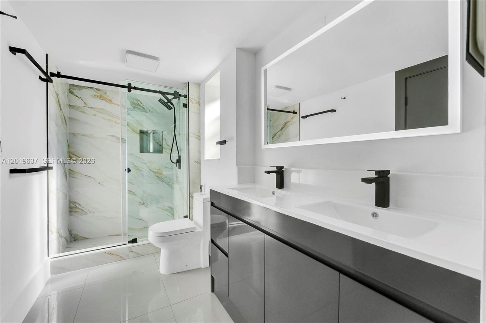 VILLA DORADA CONDO NO 2 - Residential