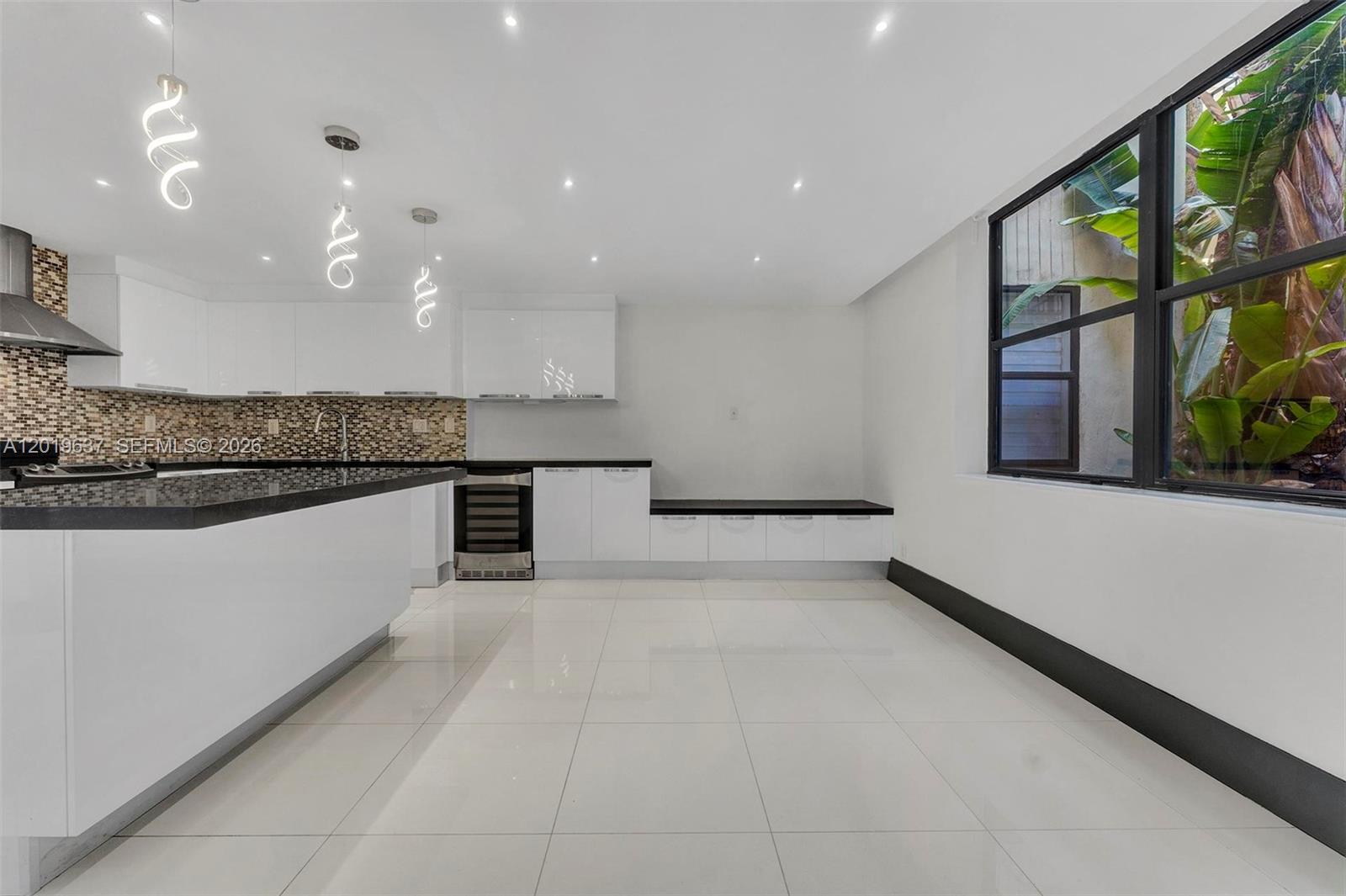 VILLA DORADA CONDO NO 2 - Residential