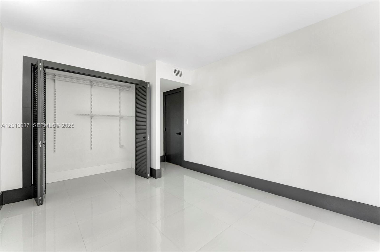 VILLA DORADA CONDO NO 2 - Residential