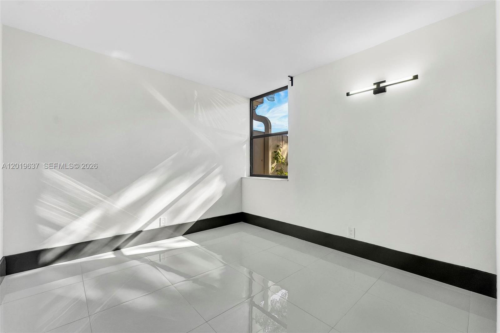 VILLA DORADA CONDO NO 2 - Residential
