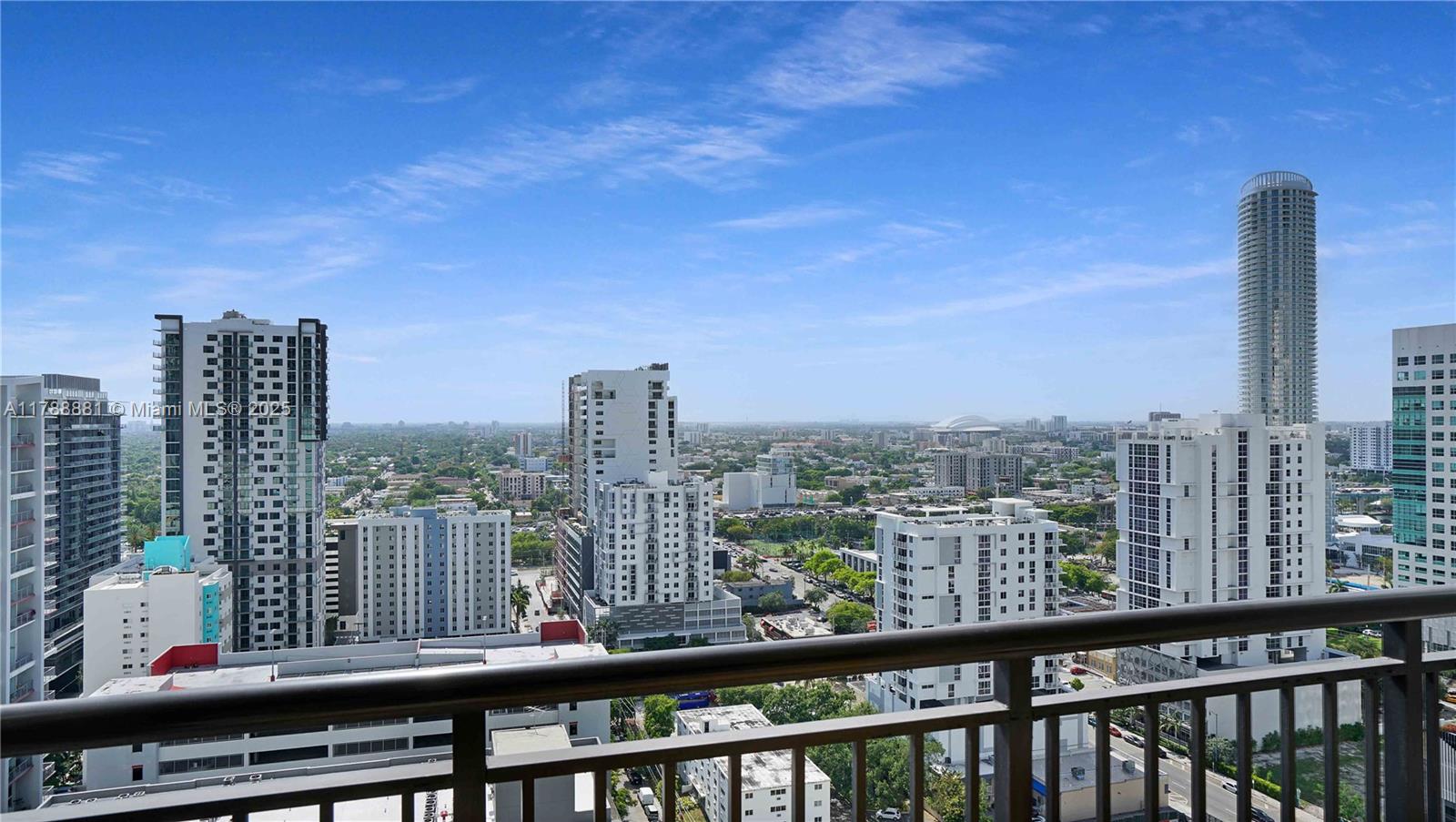 NINE AT MARY BRICKELL VILL - Residential