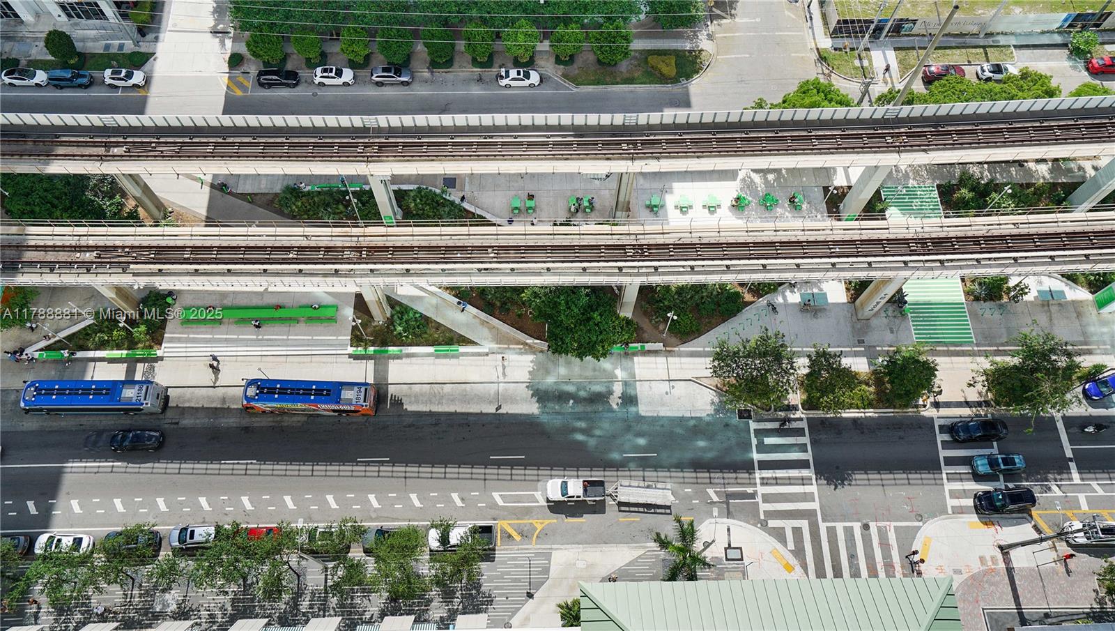 NINE AT MARY BRICKELL VILL - Residential