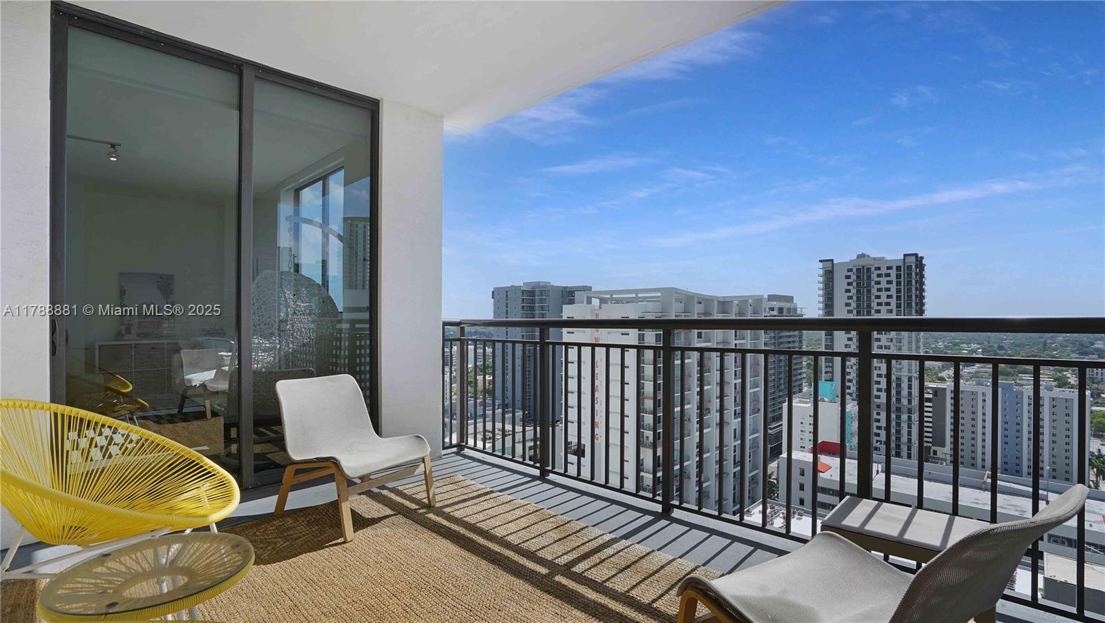 NINE AT MARY BRICKELL VILL - Residential