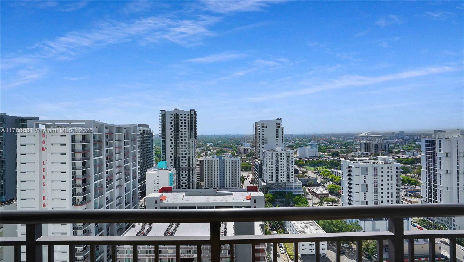 NINE AT MARY BRICKELL VILL - Residential