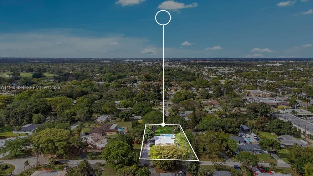 COUNTRY CLUB ESTATES UNIT - Residential