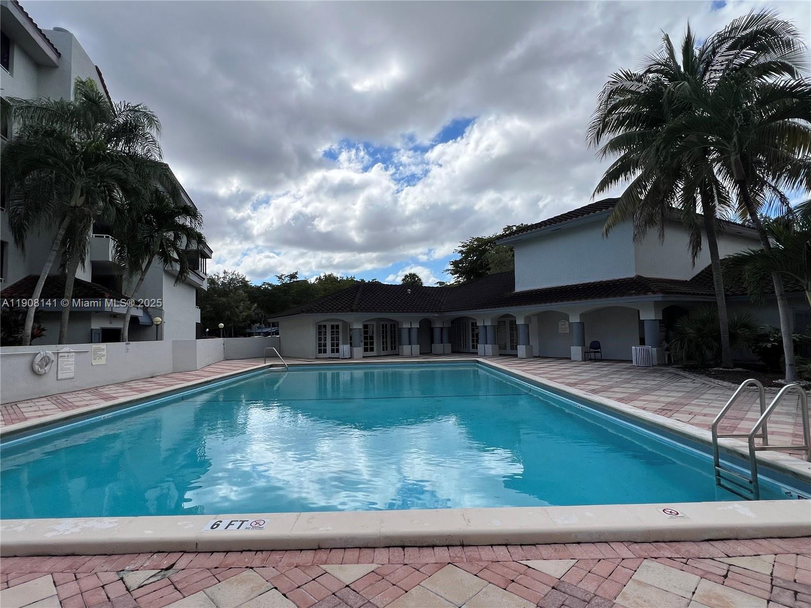 VERABELLA FALLS CONDO - Residential Lease