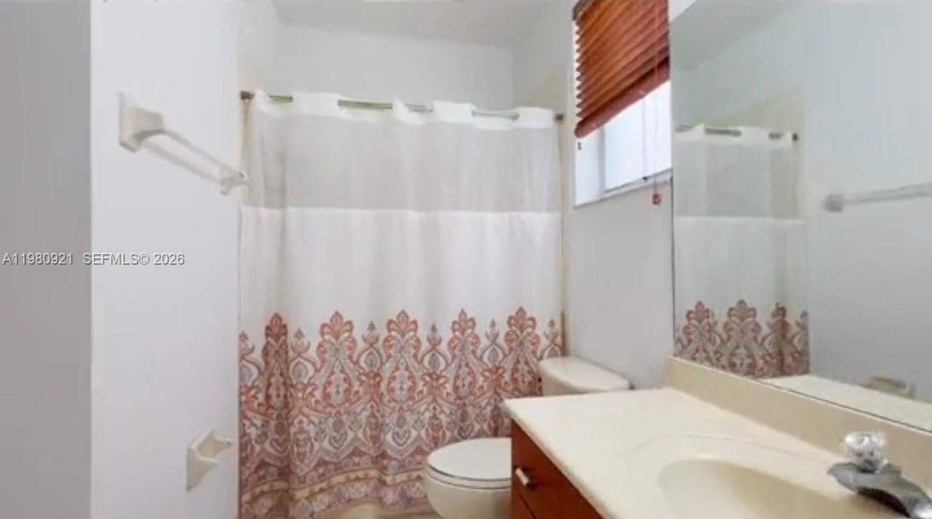 POD 1 AT MONARCH LAKES - Residential