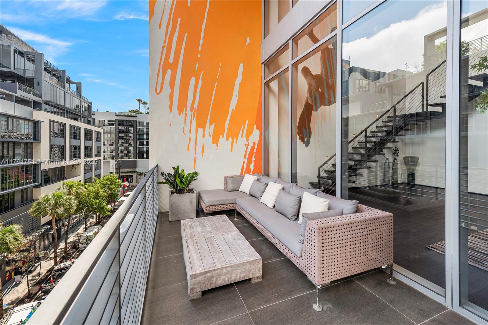 250 WYNWOOD CONDO - Residential
