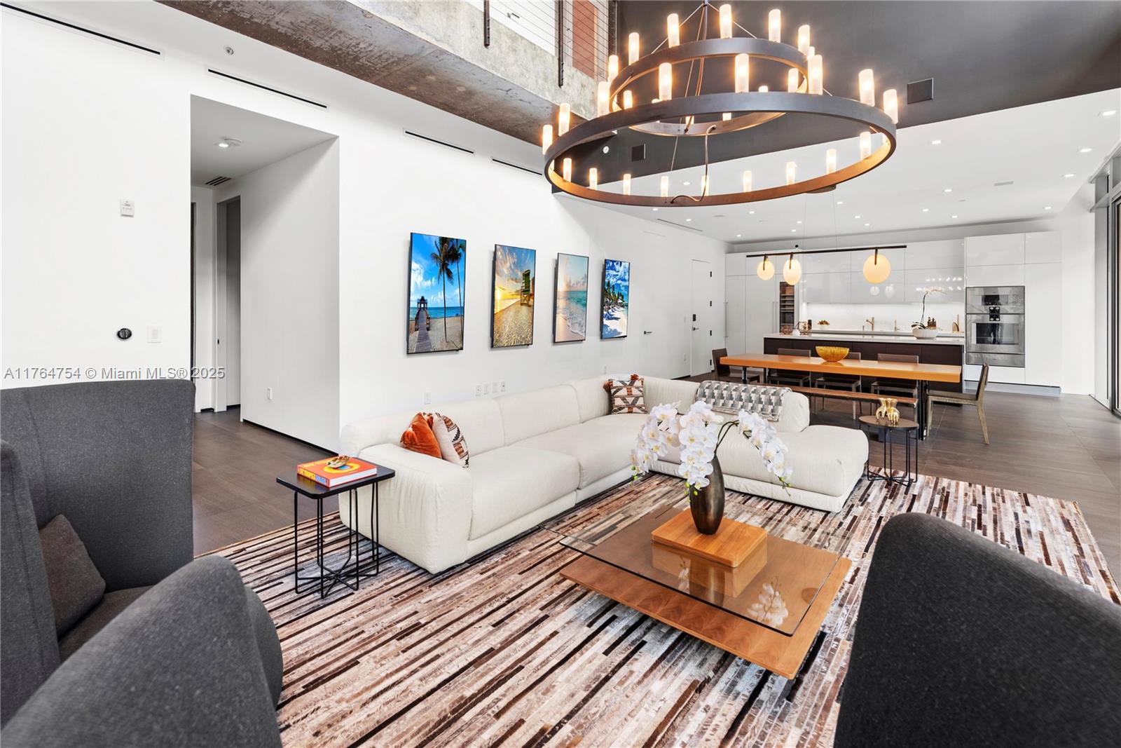 250 WYNWOOD CONDO - Residential
