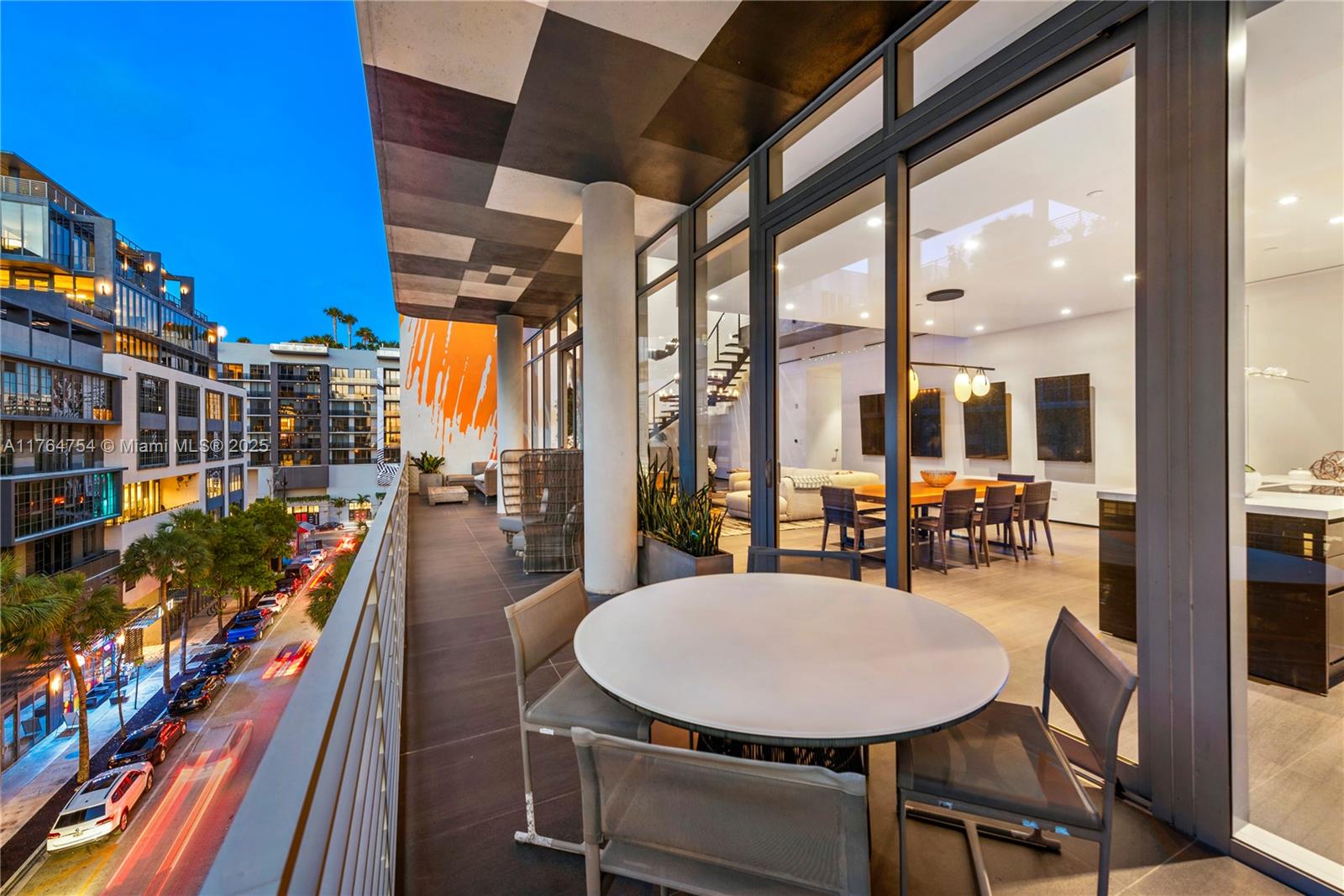 250 WYNWOOD CONDO - Residential