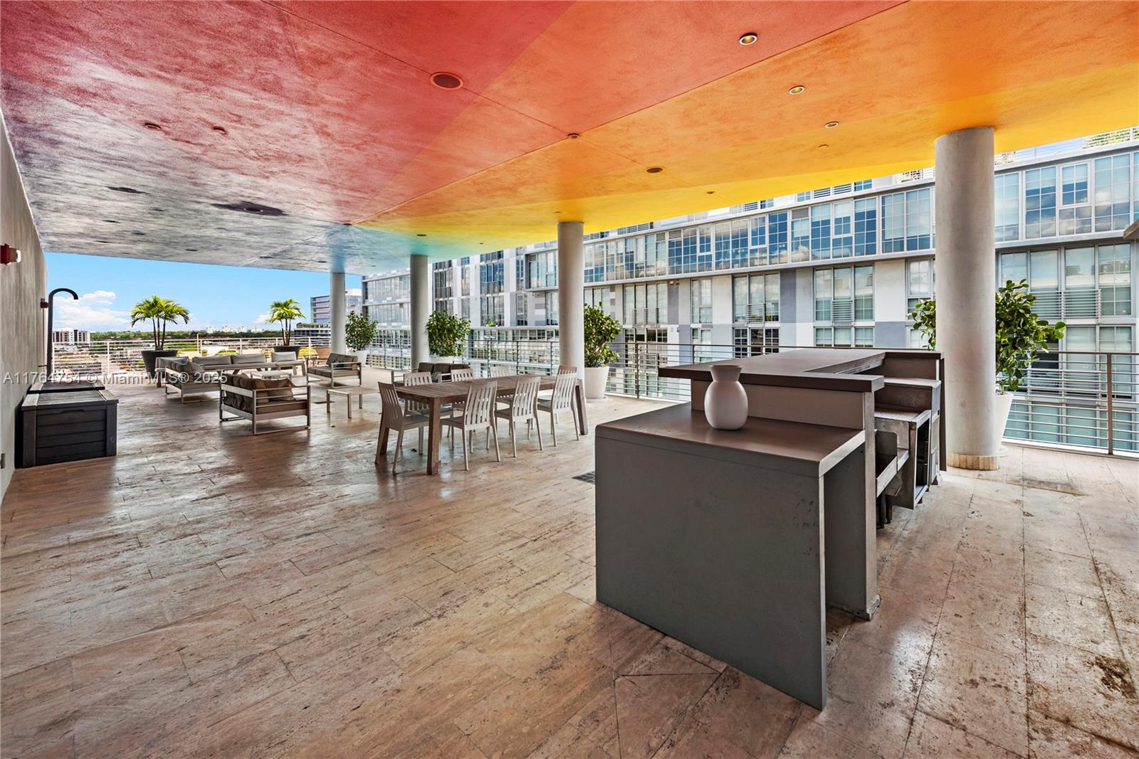 250 WYNWOOD CONDO - Residential