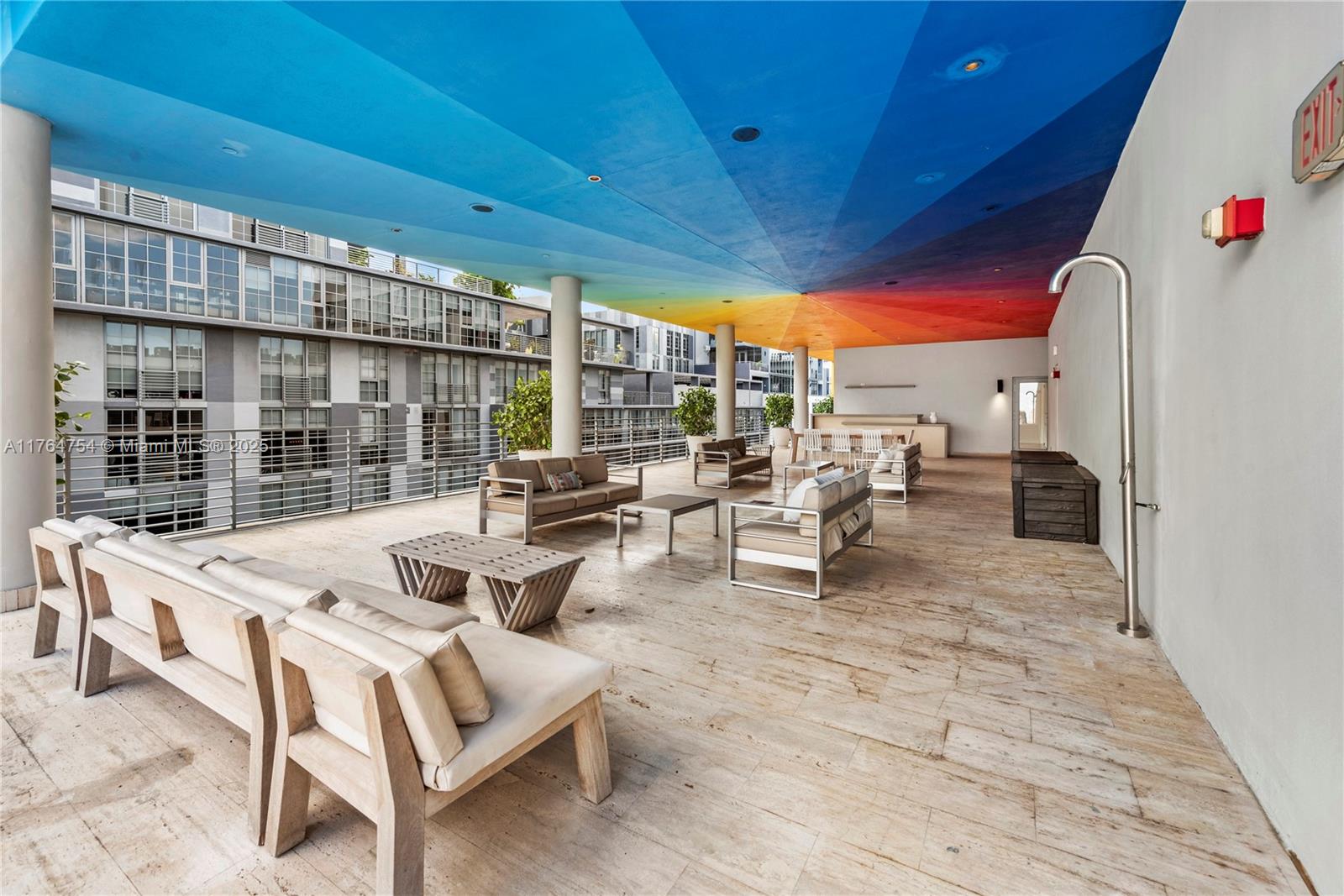 250 WYNWOOD CONDO - Residential