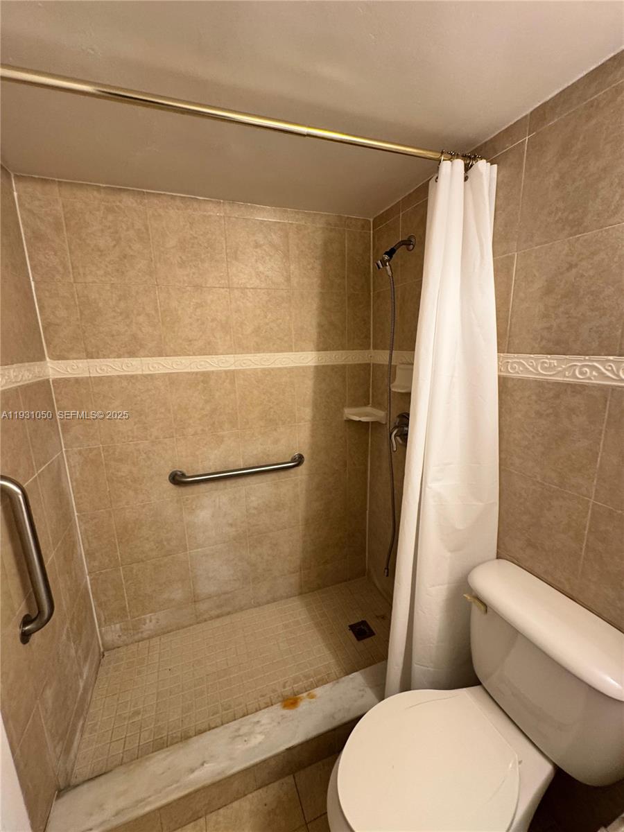 HASTINGS CONDOS - Residential