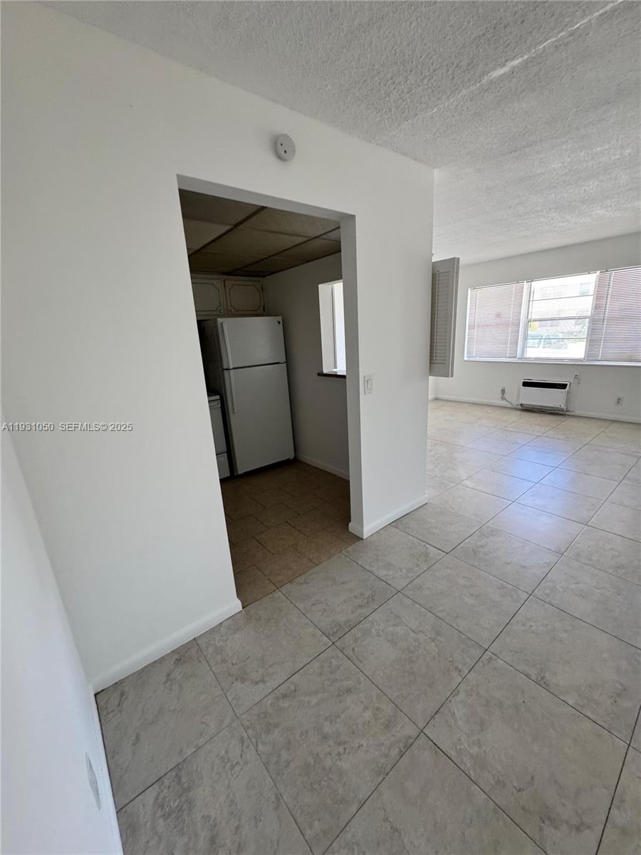 HASTINGS CONDOS - Residential