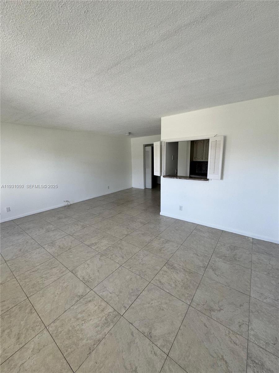 HASTINGS CONDOS - Residential