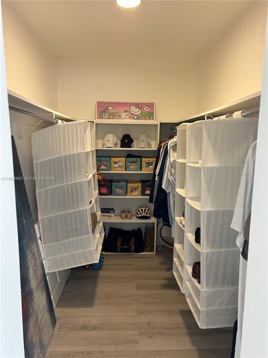 THE ATRIUM CONDO - Residential