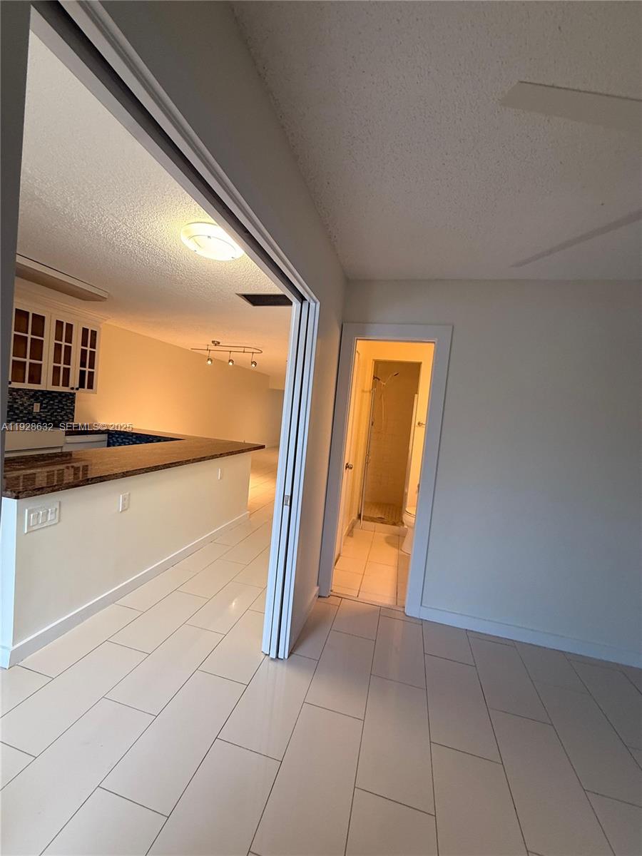 PALM GREENS AT VILLA DEL - Residential Lease