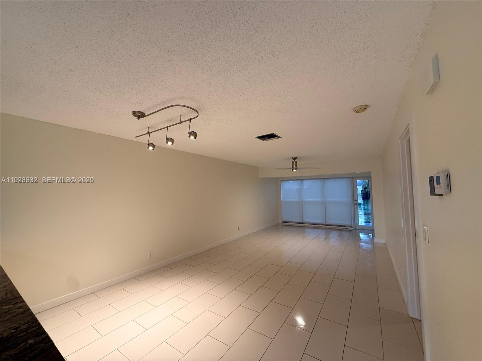 PALM GREENS AT VILLA DEL - Residential Lease