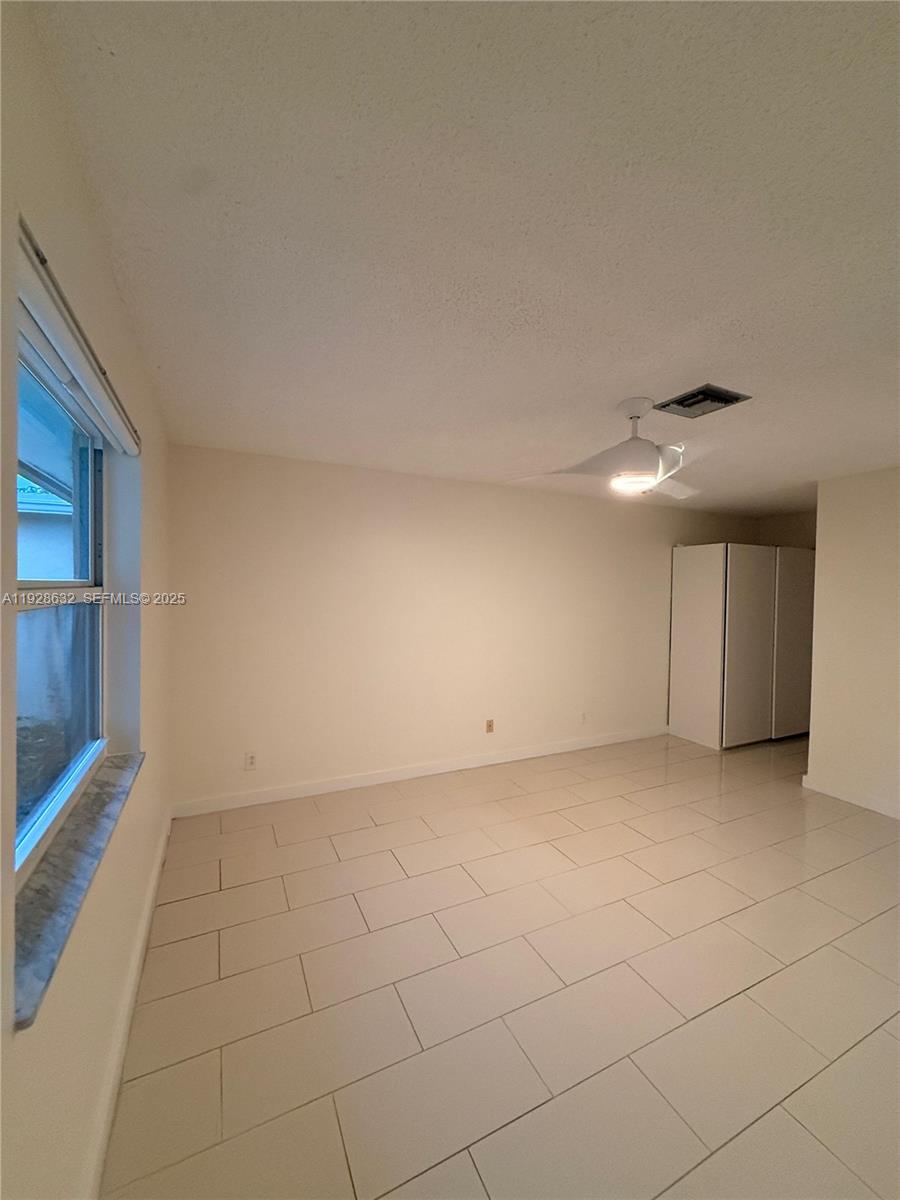 PALM GREENS AT VILLA DEL - Residential Lease