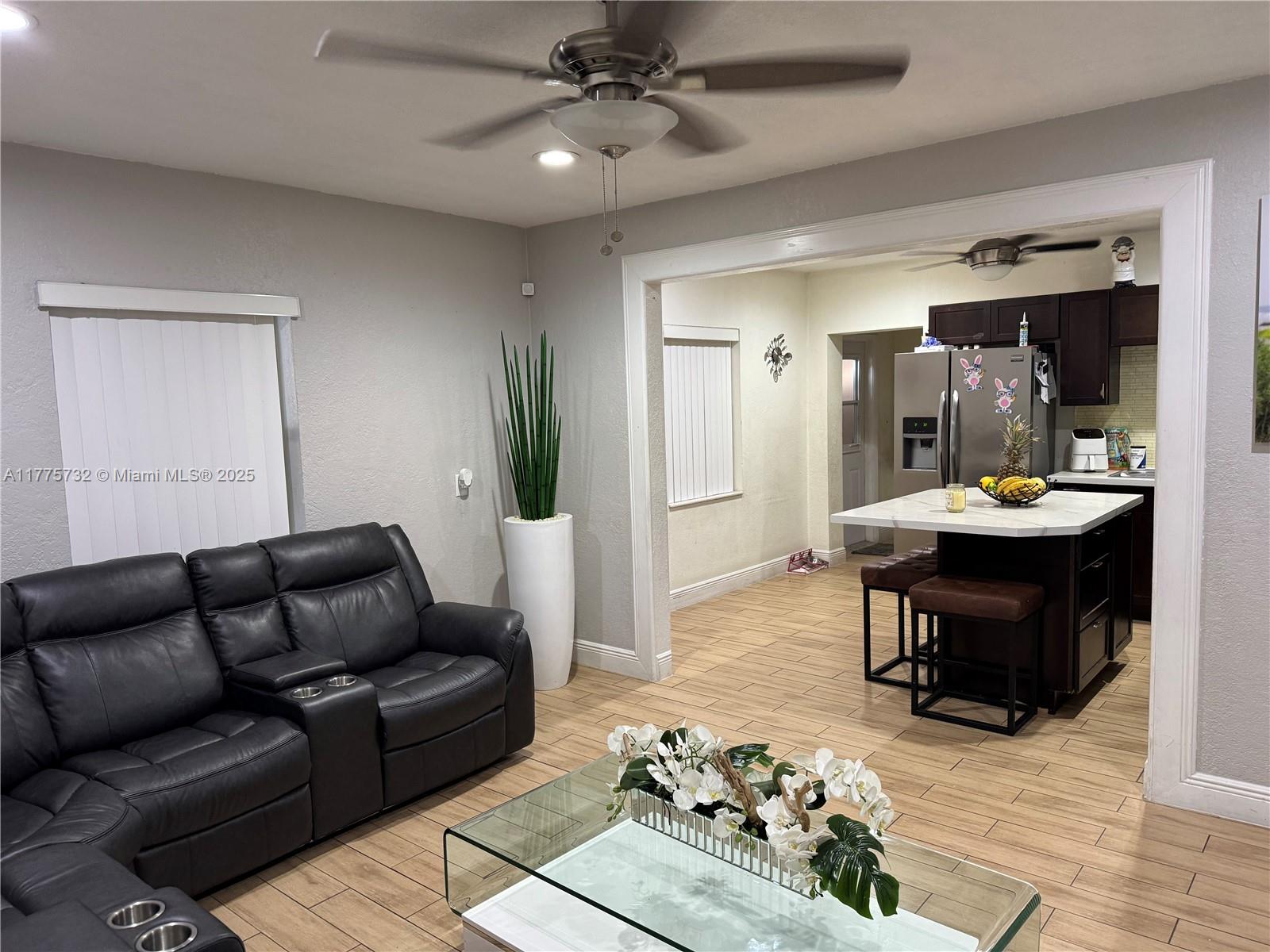 HIALEAH PARK - Residential