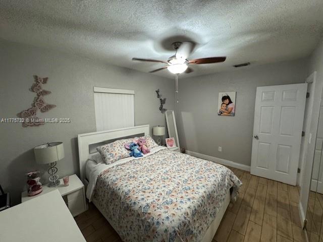 HIALEAH PARK - Residential