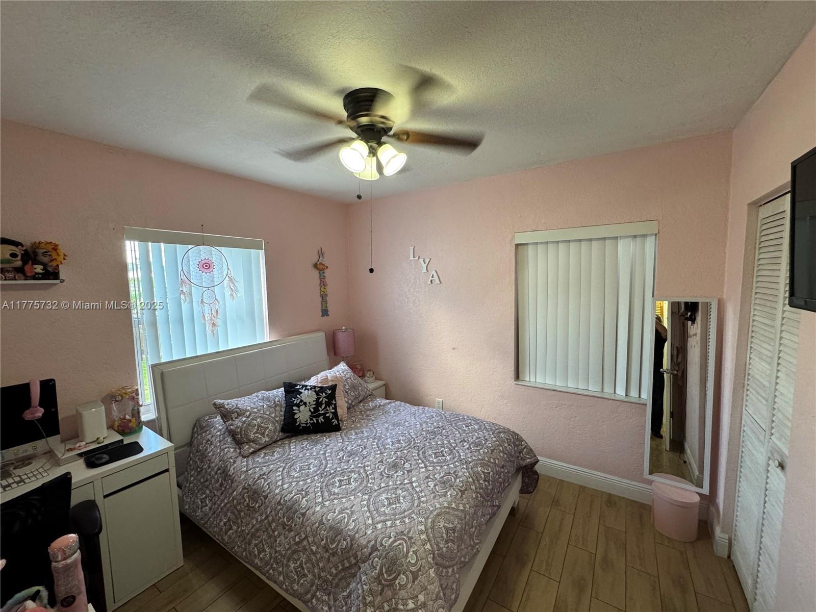 HIALEAH PARK - Residential