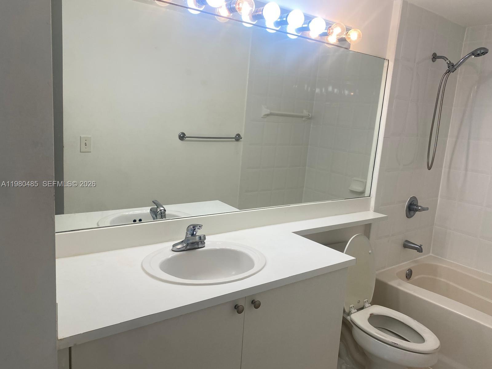 EL-AD NOB HILL CONDO - Residential Lease