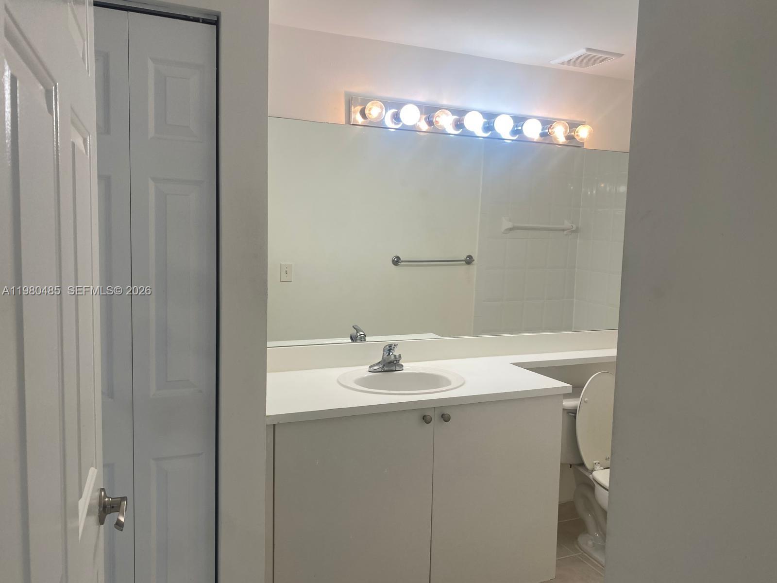 EL-AD NOB HILL CONDO - Residential Lease