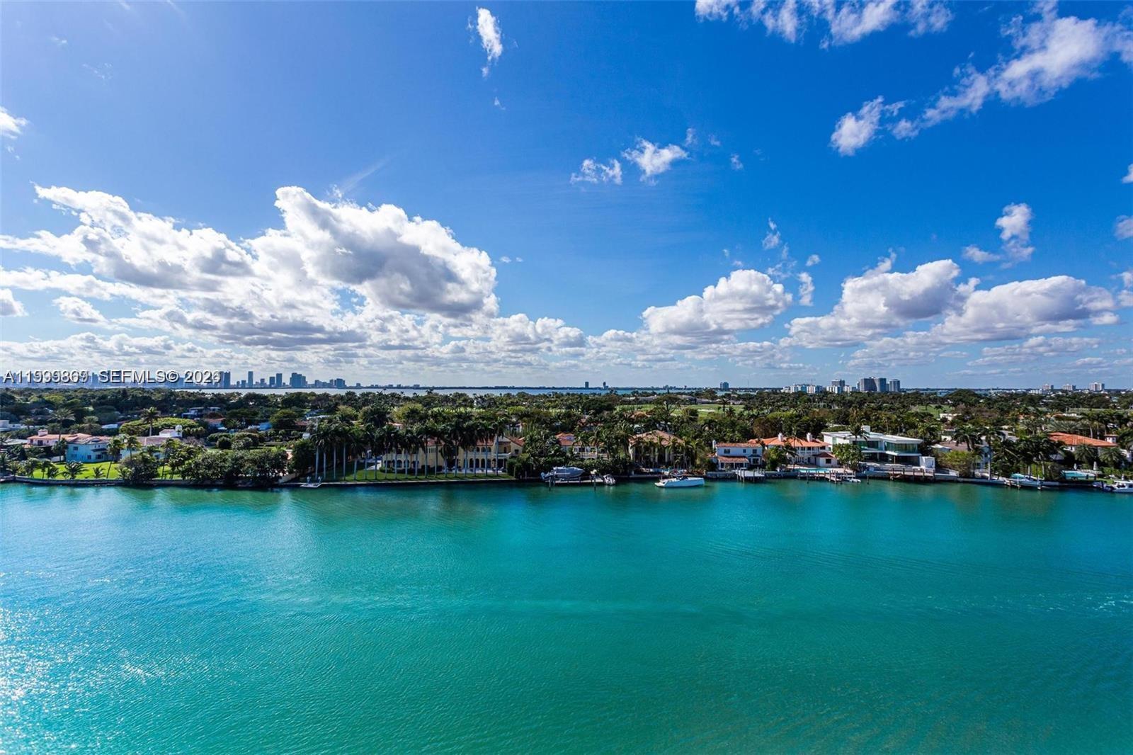 5600 Collins Ave 10G