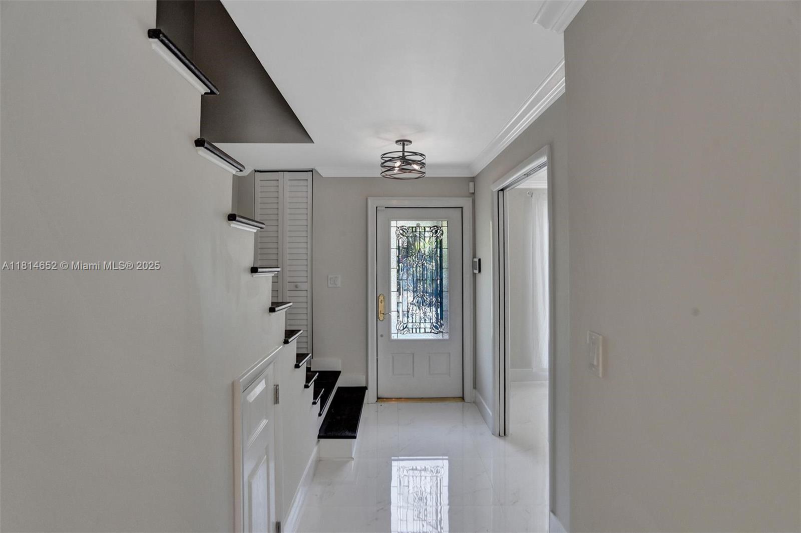 BEACH CLUB VILLAS CONDO II - Residential Lease