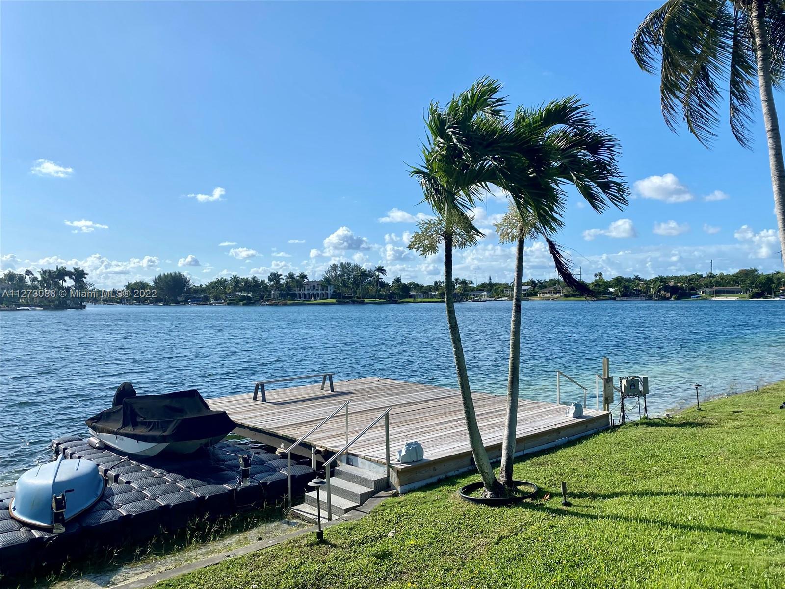 LAKESHORE SEC ONE - Residential