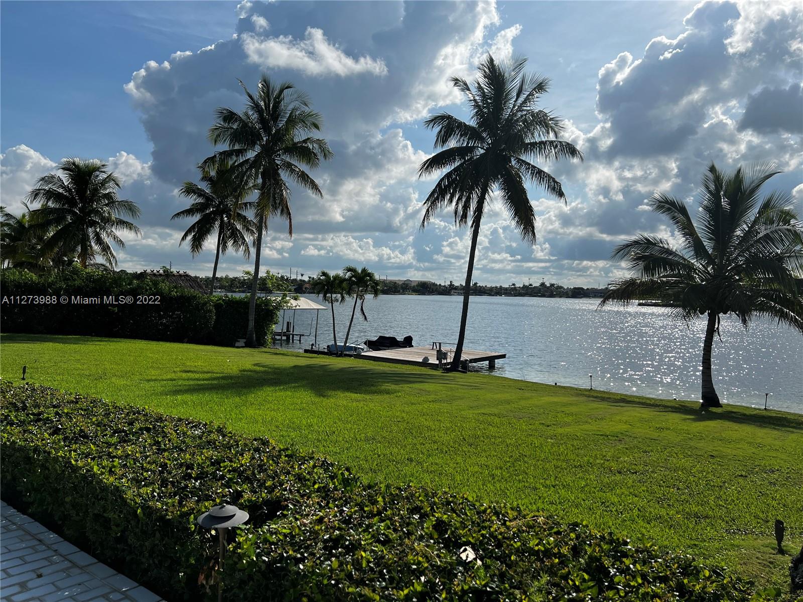 LAKESHORE SEC ONE - Residential