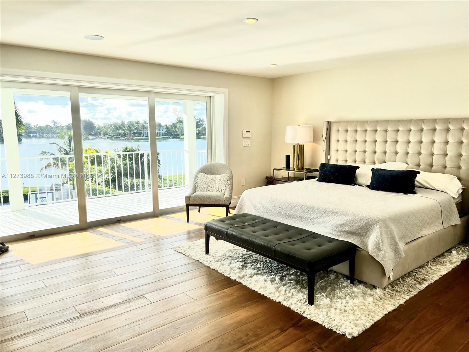 LAKESHORE SEC ONE - Residential
