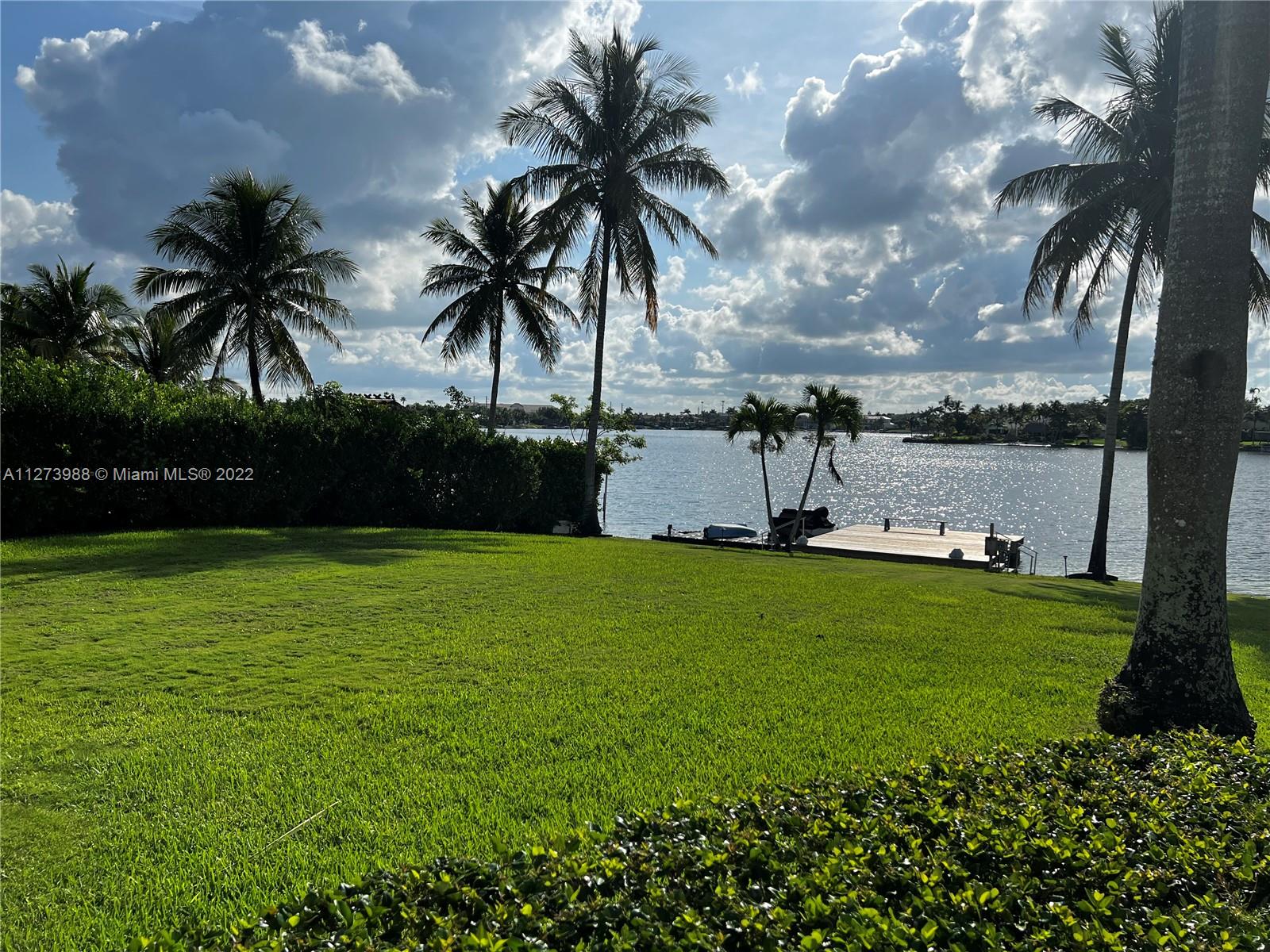 LAKESHORE SEC ONE - Residential