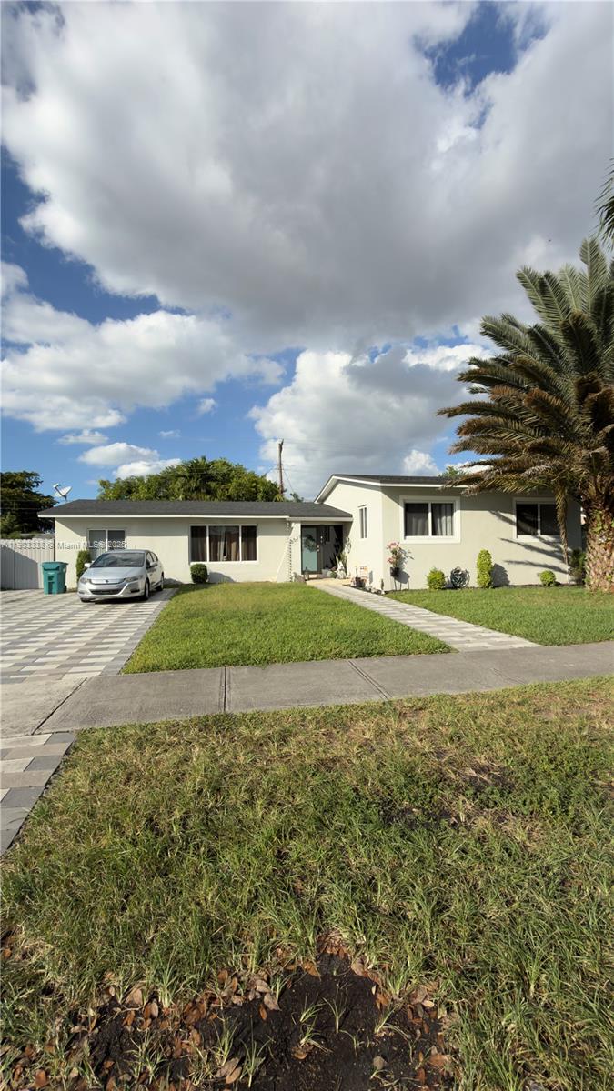 CORAL WAY VILLAGE SEC A P - Residential