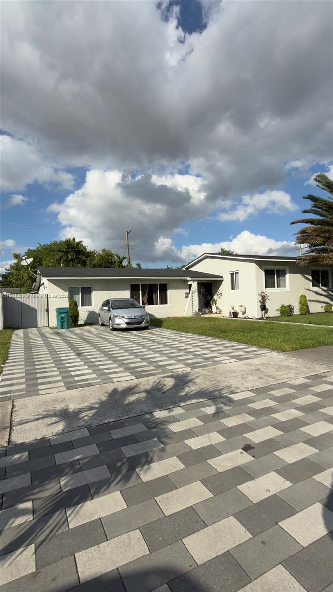 CORAL WAY VILLAGE SEC A P - Residential