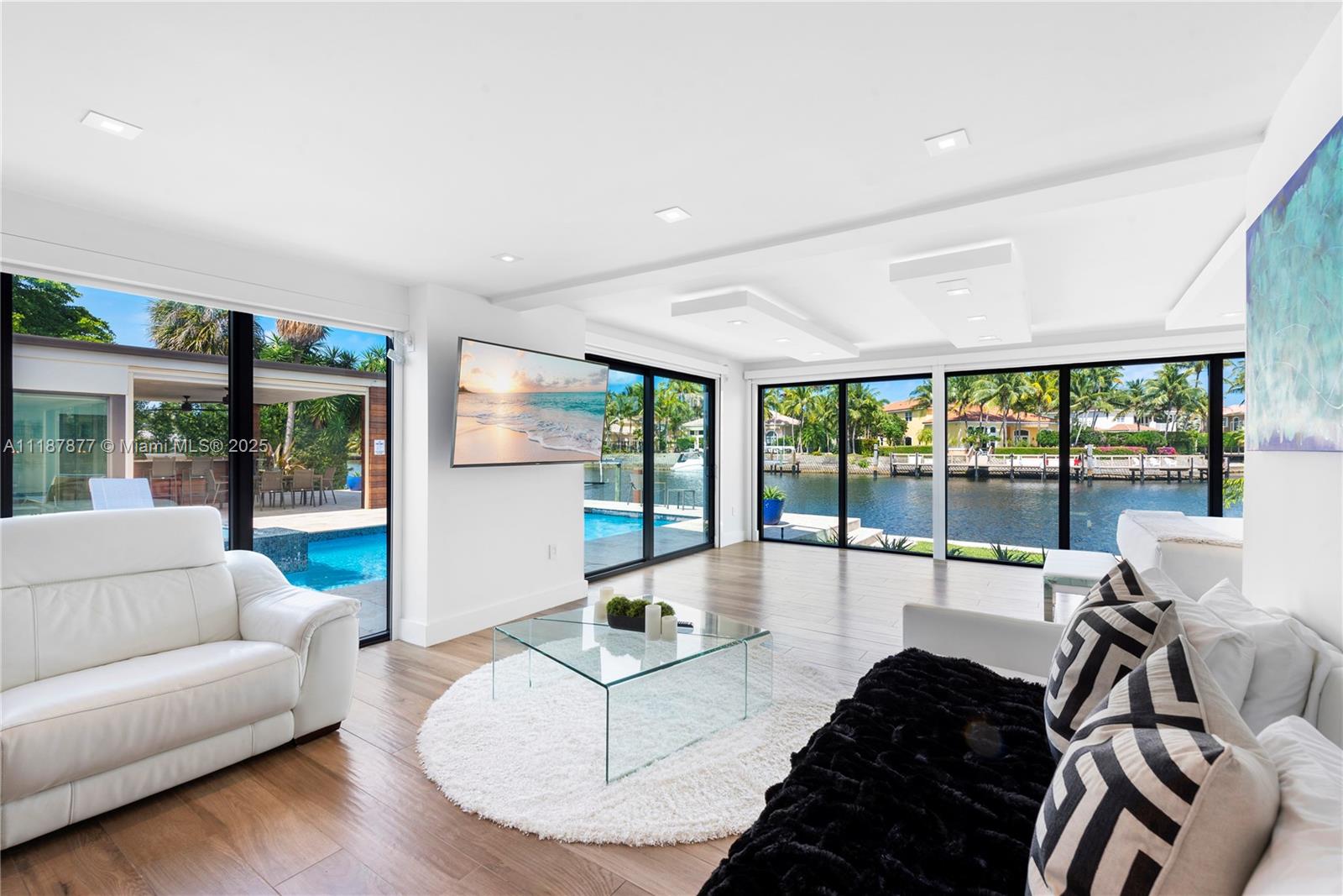 HOLLYWOOD GOLF ESTATES SE - Residential Lease