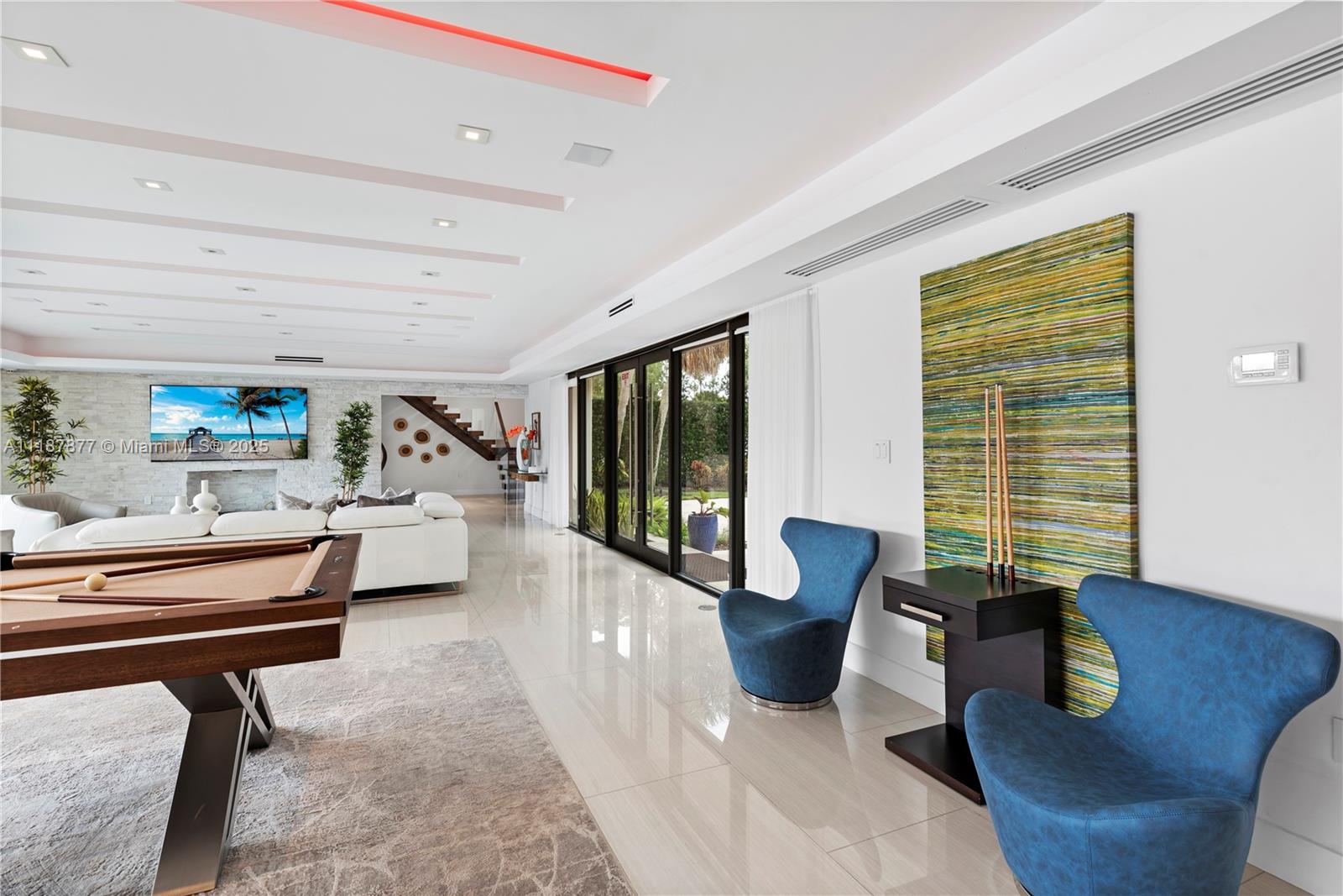 HOLLYWOOD GOLF ESTATES SE - Residential Lease