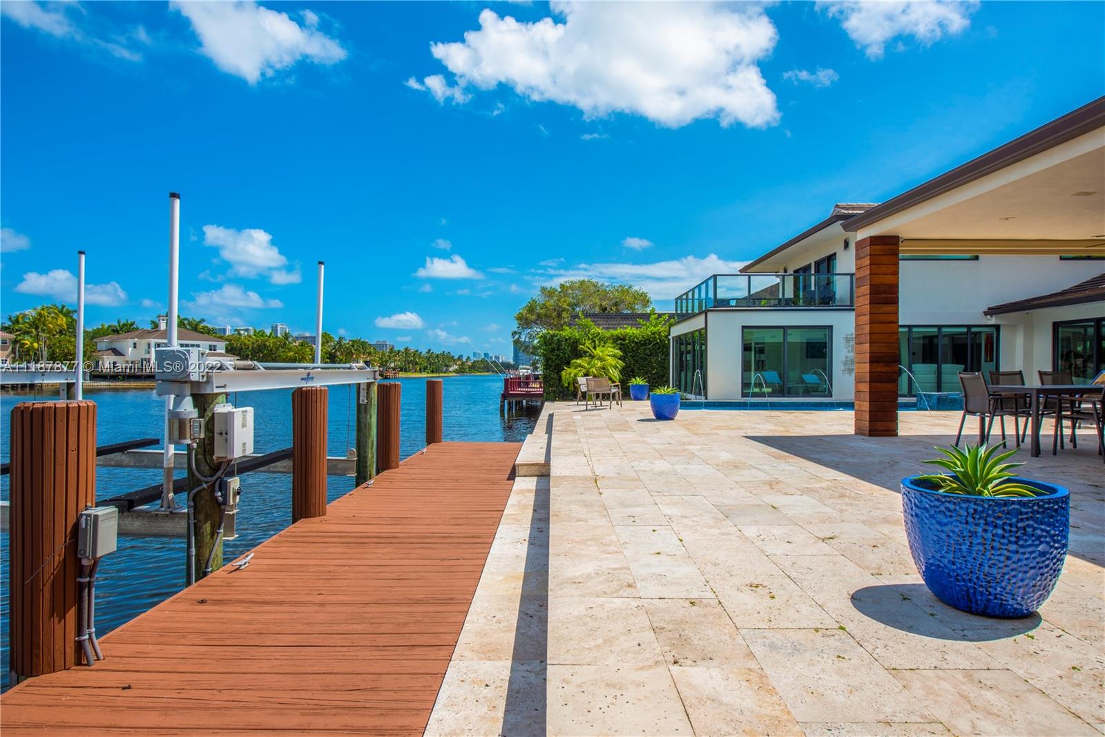 1025 Diplomat Pkwy, Hollywood, FL, 33019/$54,000 3 1025 Diplomat Pkwy