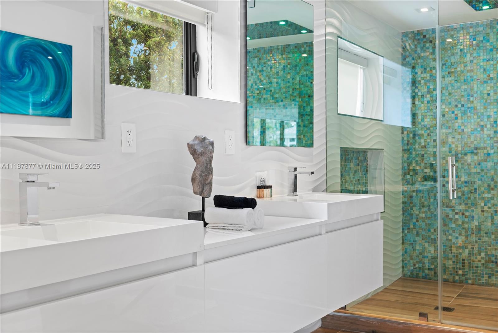 HOLLYWOOD GOLF ESTATES SE - Residential Lease